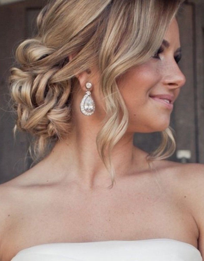 Low Bun Prom Hairstyles Loose Low Bun Hollywood Official – Beautiful Within Loose Bun Updo Hairstyles (View 4 of 15)