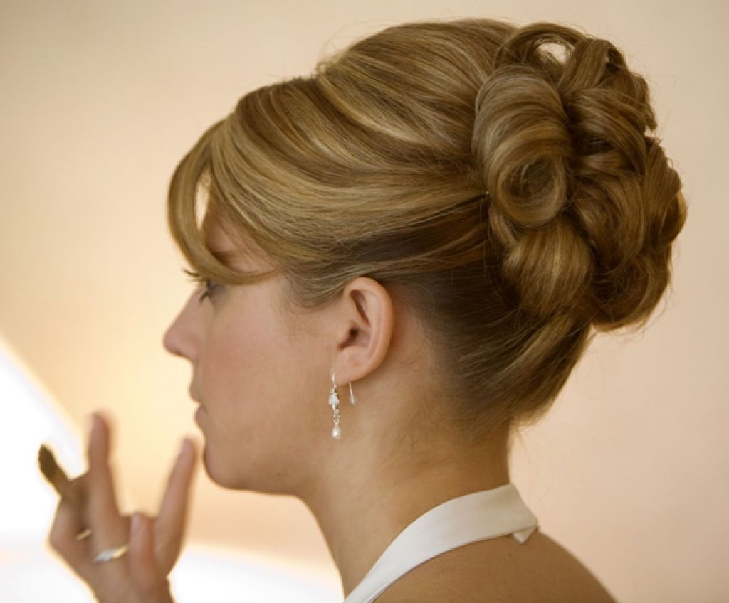 Wedding Hair Updos Medium Length Hairstyles – Popular Long Hairstyle For Wedding Hair Updo Hairstyles (View 10 of 15)