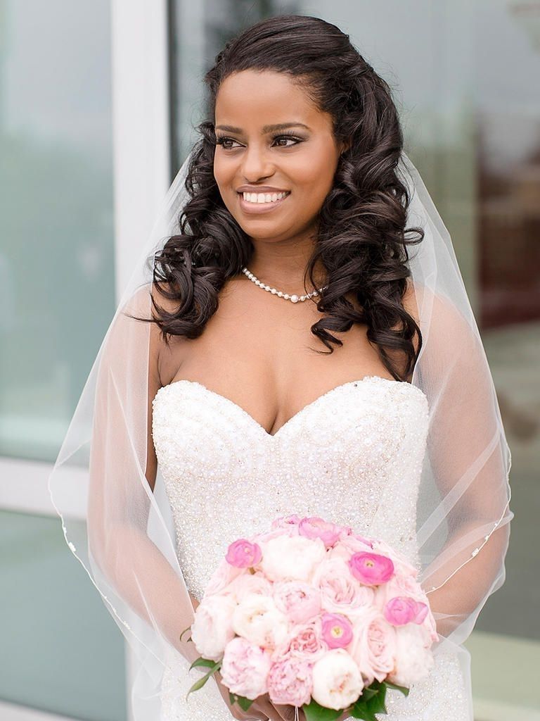 16 Wedding Hairstyles For Curly Hair (View 14 of 15)