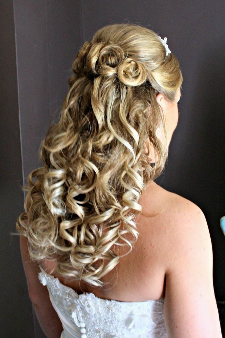 2017 Down Wedding Hairstyles For Shoulder Length Hair Throughout Wedding Hairstyles Half Up Half Down For Medium Length Hair (View 5 of 15)