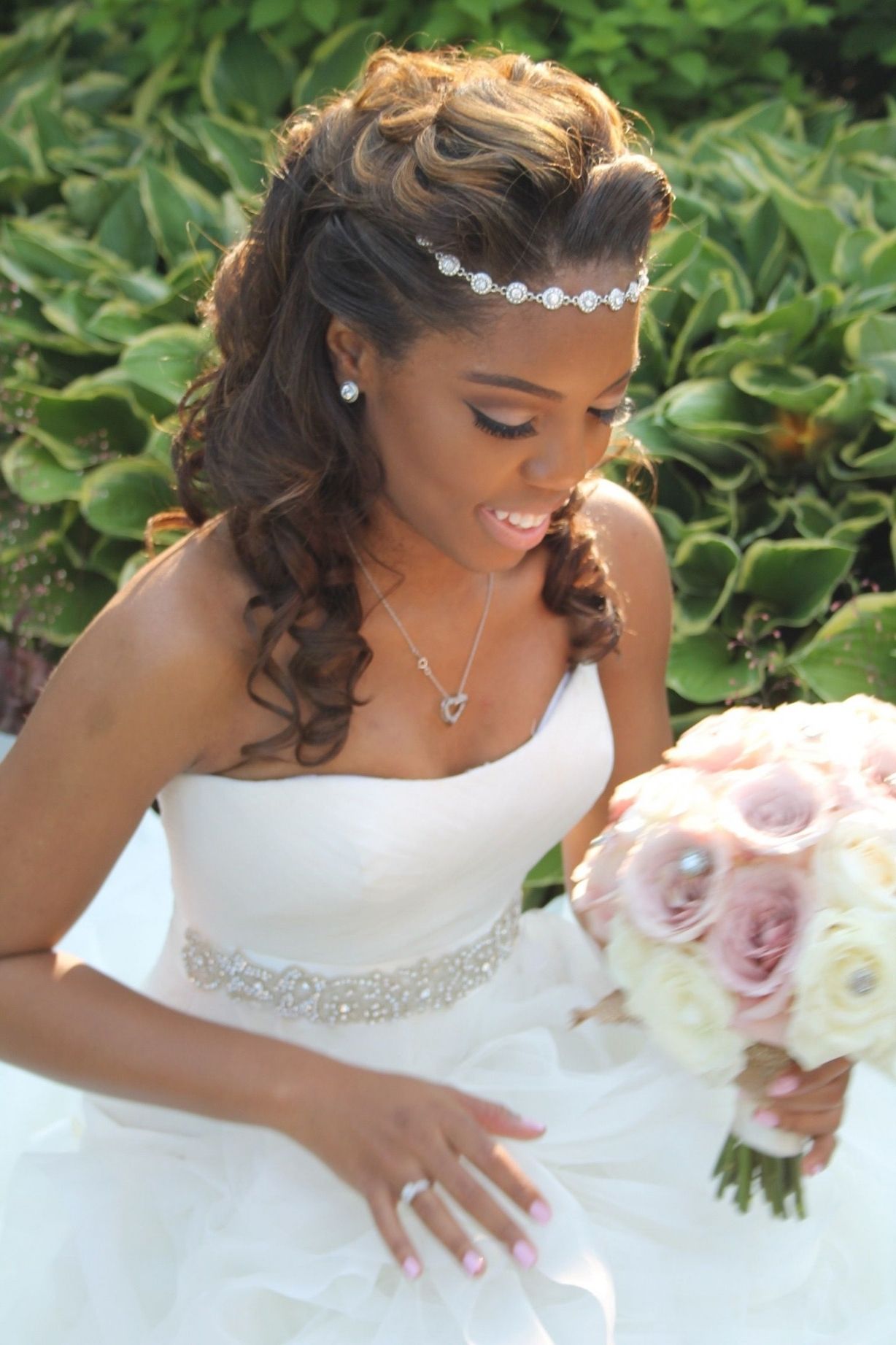 2018 Short Wedding Hairstyles For Black Bridesmaids For Wedding Hairstyles For African American Bridesmaids With Short Best (View 1 of 15)