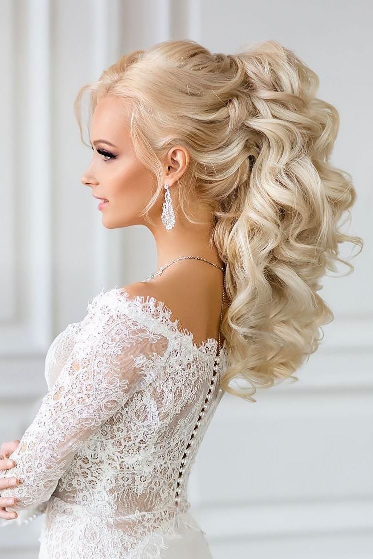 33 Oh So Perfect Curly Wedding Hairstyles (View 4 of 15)