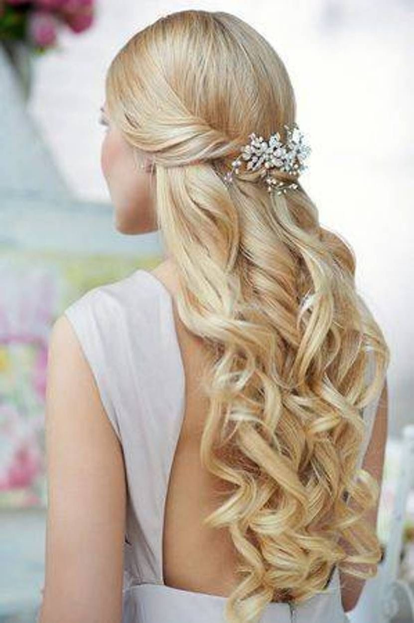 Curly Hairstyles Half Up Half Down Curly Wedding Hairstyles Half Up With Regard To Trendy Half Up Half Down Curly Wedding Hairstyles (View 10 of 15)