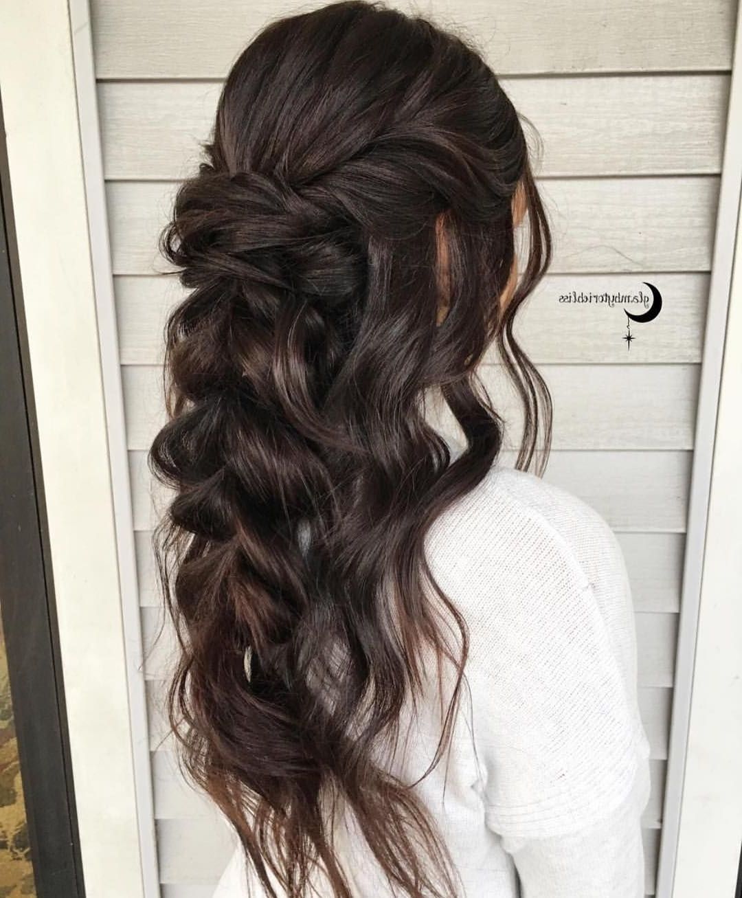 Pin???????? ?????♛ On ♛ ✂ Нαιя Ѕтуℓєѕ Ι ℓσσνє With Regard To Best And Newest Brunette Wedding Hairstyles (View 5 of 15)