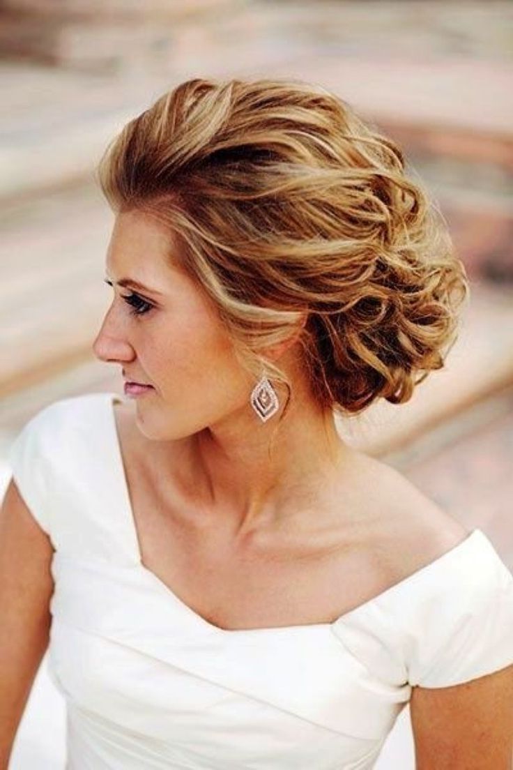 Widely Used Wedding Hairstyles For Short To Medium Length Hair With Regard To 169 Best Wedding Hairstyles For Medium Length Hair Images On (View 4 of 15)