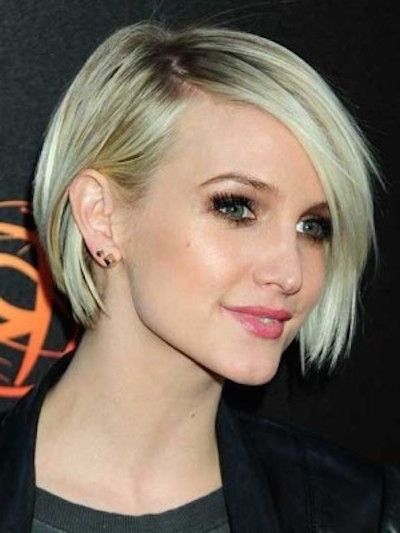 20 Easy Short Haircuts For Women: Everyday Hairstyles – Popular Haircuts For Famous Choppy Side Parted Pixie Bob Haircuts (View 13 of 15)