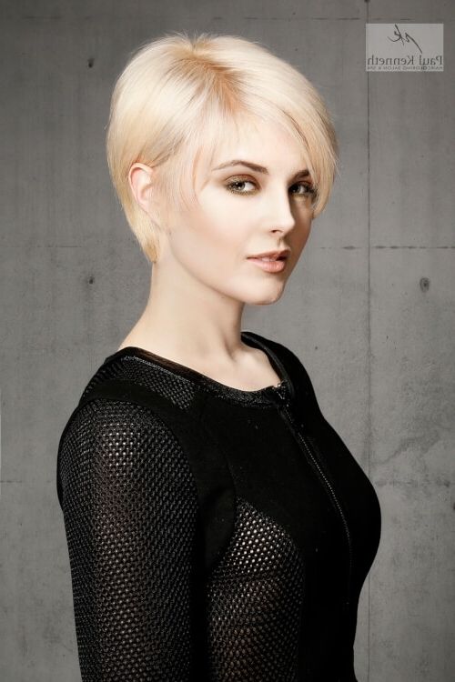 42 Sexiest Short Hairstyles For Women Over 40 In 2018 In 2018 Side Parted Blonde Balayage Pixie Haircuts (View 14 of 15)
