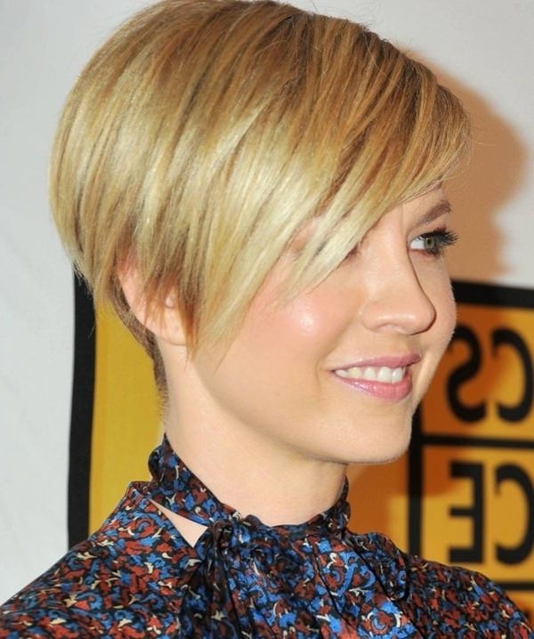 66 Pixie Cuts For Thick/thin Hair – Style Easily In Preferred Side Parted Silver Pixie Bob Haircuts (View 7 of 15)