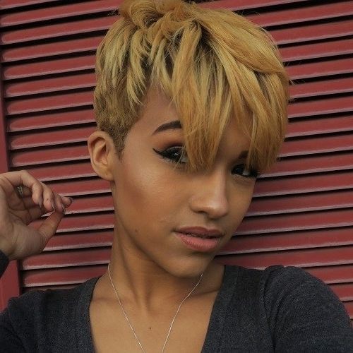 Recent Undercut Blonde Pixie With Dark Roots Throughout 25 Best Hair Color Ideas For Short Pixie Haircuts 2018 – Best Hair (View 15 of 15)