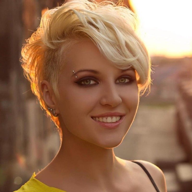 [%recent Undercut Blonde Pixie With Dark Roots With 25 Edgy Pixie Undercut Ideas To Try Right Now! [august, 2018]|25 Edgy Pixie Undercut Ideas To Try Right Now! [august, 2018] With Well Known Undercut Blonde Pixie With Dark Roots%] (View 12 of 15)