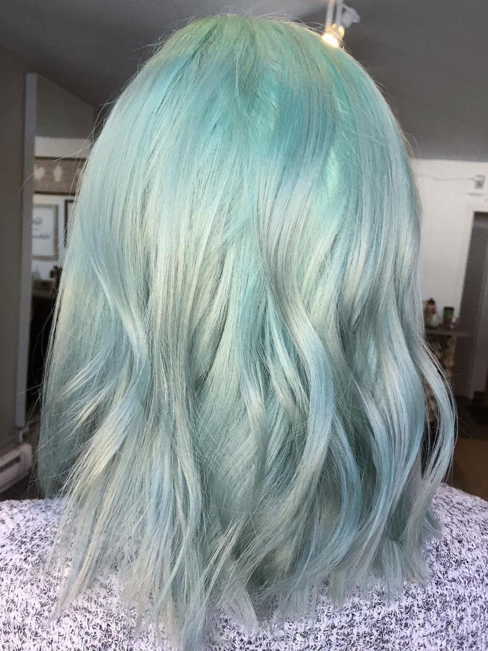 20 Mint Green Hairstyles That Are Totally Amazing Intended For Best And Newest Blonde Hairstyles With Green Highlights (View 4 of 20)