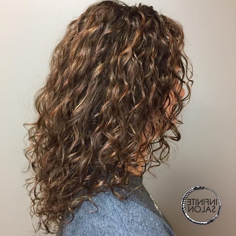 30 Gorgeous Medium Length Curly Hairstyles For Women In 2018 With Most Recent Medium Blonde Bob With Spiral Curls (View 11 of 20)