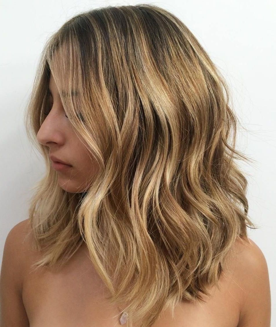 40 Styles With Medium Blonde Hair For Major Inspiration (View 4 of 20)