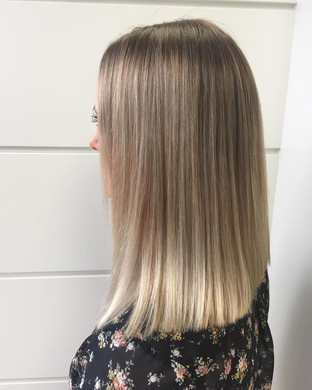 Best And Newest Ombre Ed Blonde Lob Hairstyles Within Stick Straight Long Bob With Well Blended Blonde Balayage (View 16 of 20)