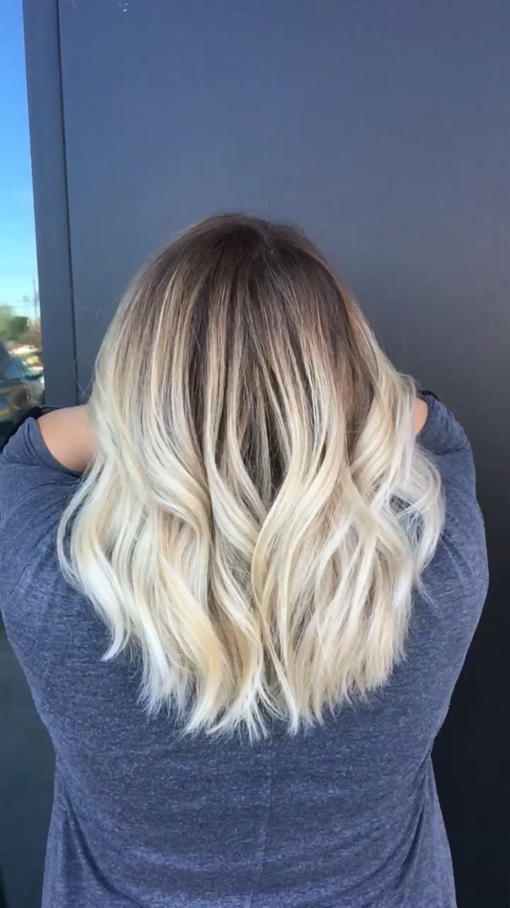 Current Honey Hued Beach Waves Blonde Hairstyles Throughout Blonde Balayage! Dark Roots With Bleach Blonde Ends (View 9 of 20)