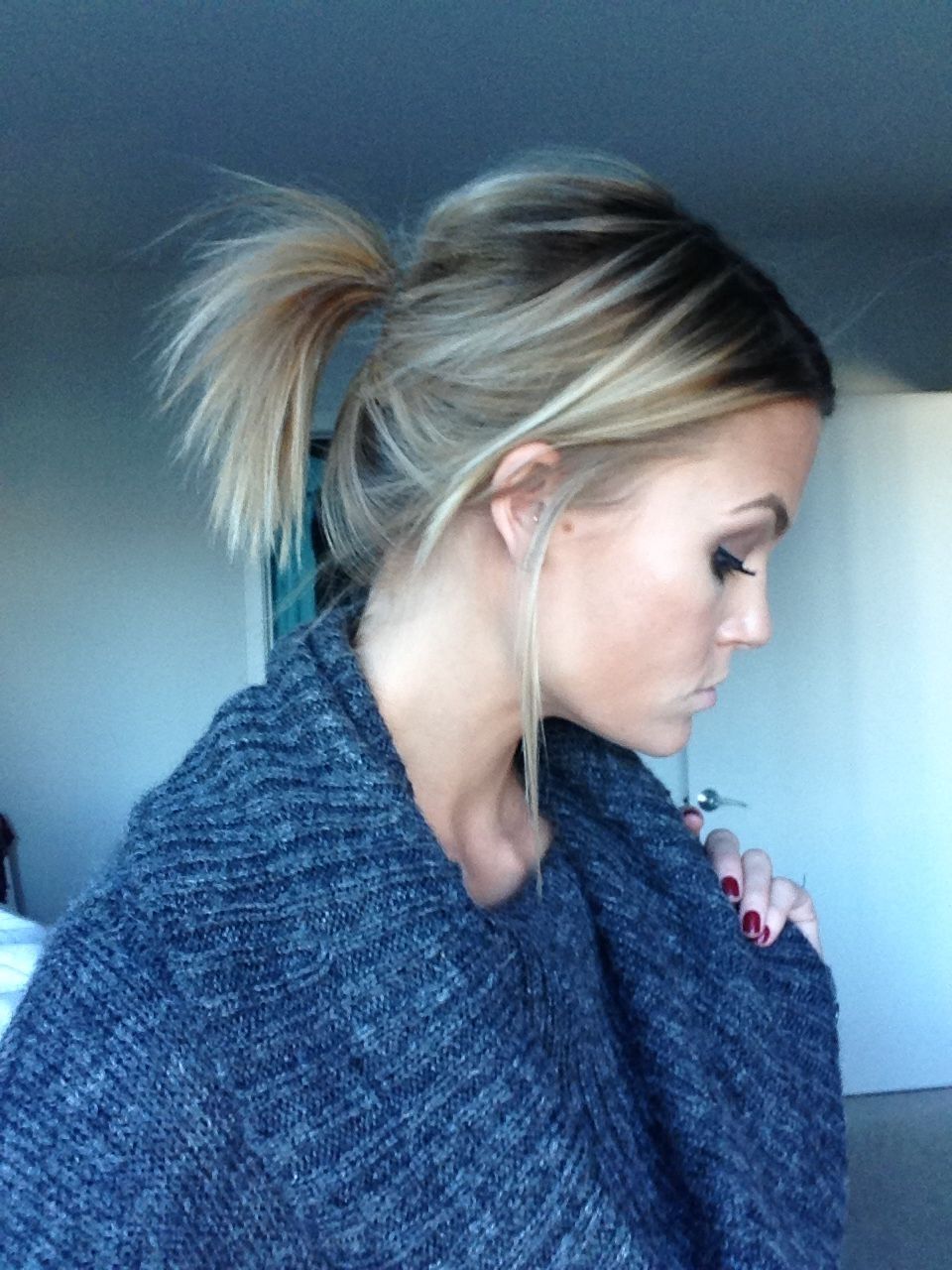 Messy Ponytail (View 8 of 20)