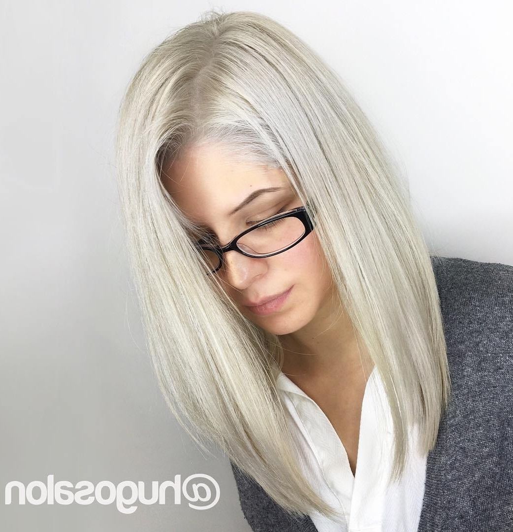 Most Current Straight Blonde Bob Hairstyles For Thin Hair Within Hairstyles And Haircuts For Thin Hair In 2018 — Therighthairstyles (View 6 of 20)
