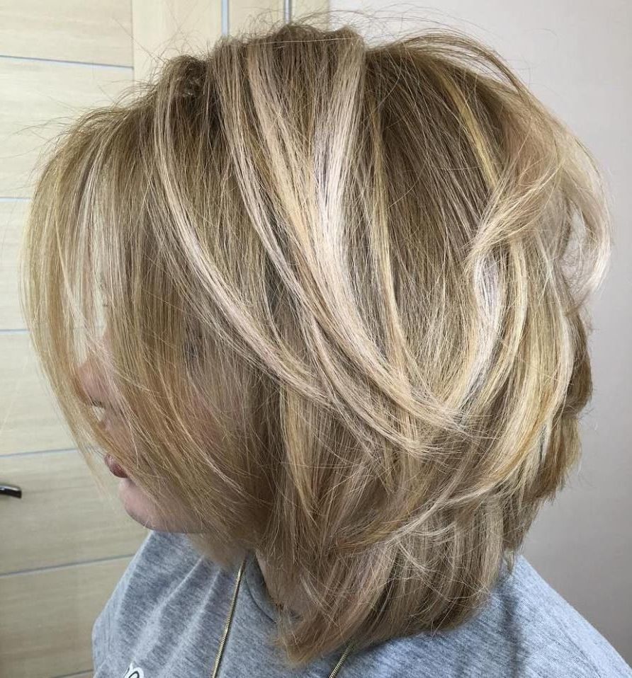 Popular Textured Platinum Blonde Bob Hairstyles Within 70 Fabulous Choppy Bob Hairstyles (View 4 of 20)