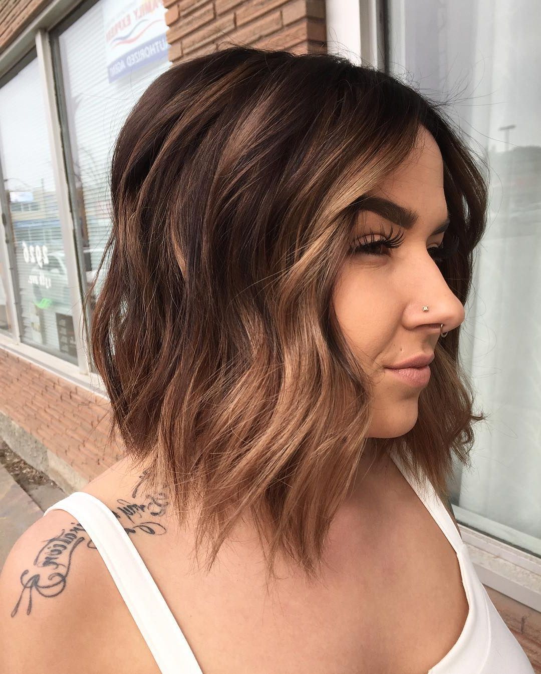30 Edgy Medium Length Haircuts For Thick Hair [october, 2018] Regarding Layered Bob Hairstyles For Thick Hair (View 13 of 20)