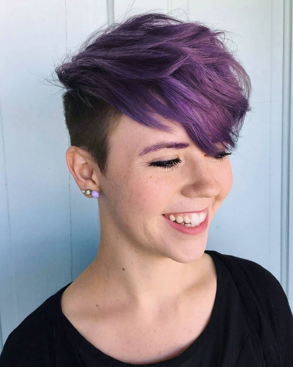 2022 Popular Edgy Purple Tinted Pixie Haircuts
