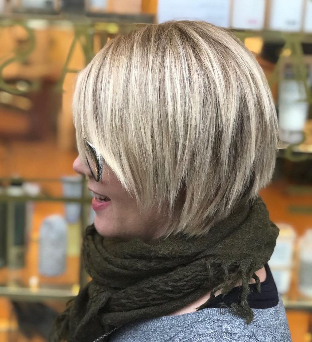 45 Chic Choppy Bob Hairstyles For 2018 Intended For Sleek Rounded Inverted Bob Hairstyles (View 16 of 20)