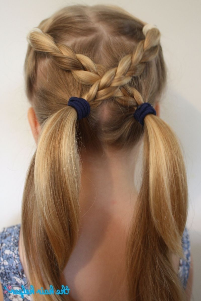 Womens Hairstyles (View 9 of 20)