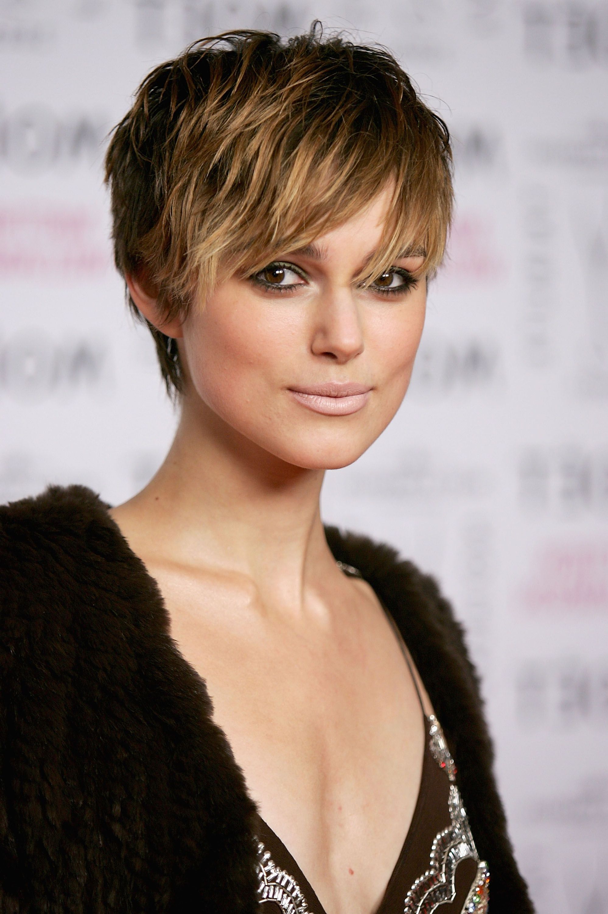 53 Best Pixie Cut Hairstyle Ideas 2018 – Cute Celebrity Pixie Haircuts Inside Pixie Bob Hairstyles With Soft Blonde Highlights (View 16 of 20)