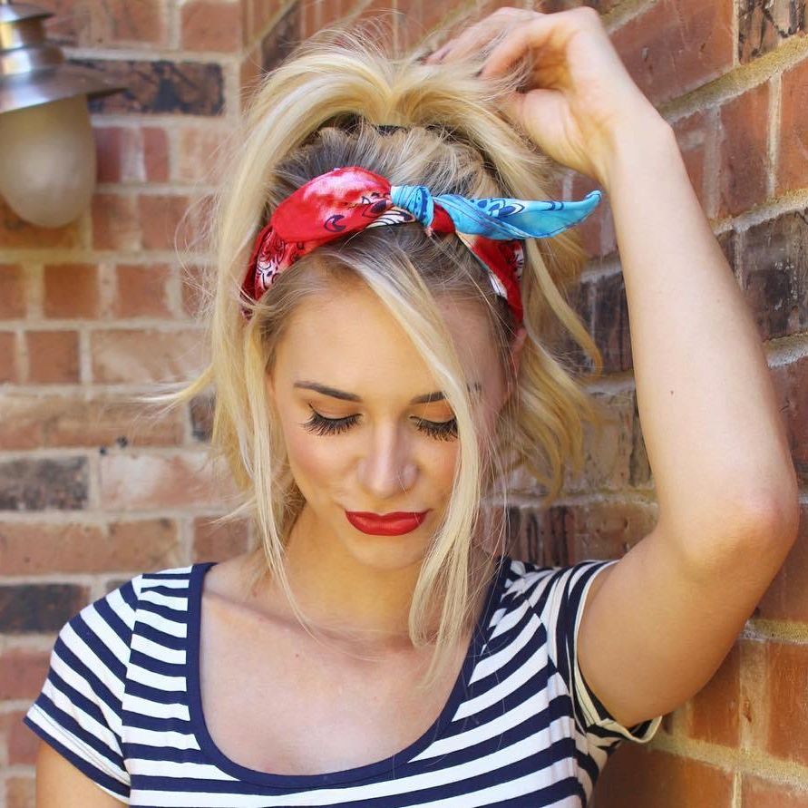 20 Gorgeous Bandana Hairstyles For Cool Girls Intended For Most Current Medium Hairstyles With Bandanas (View 7 of 20)