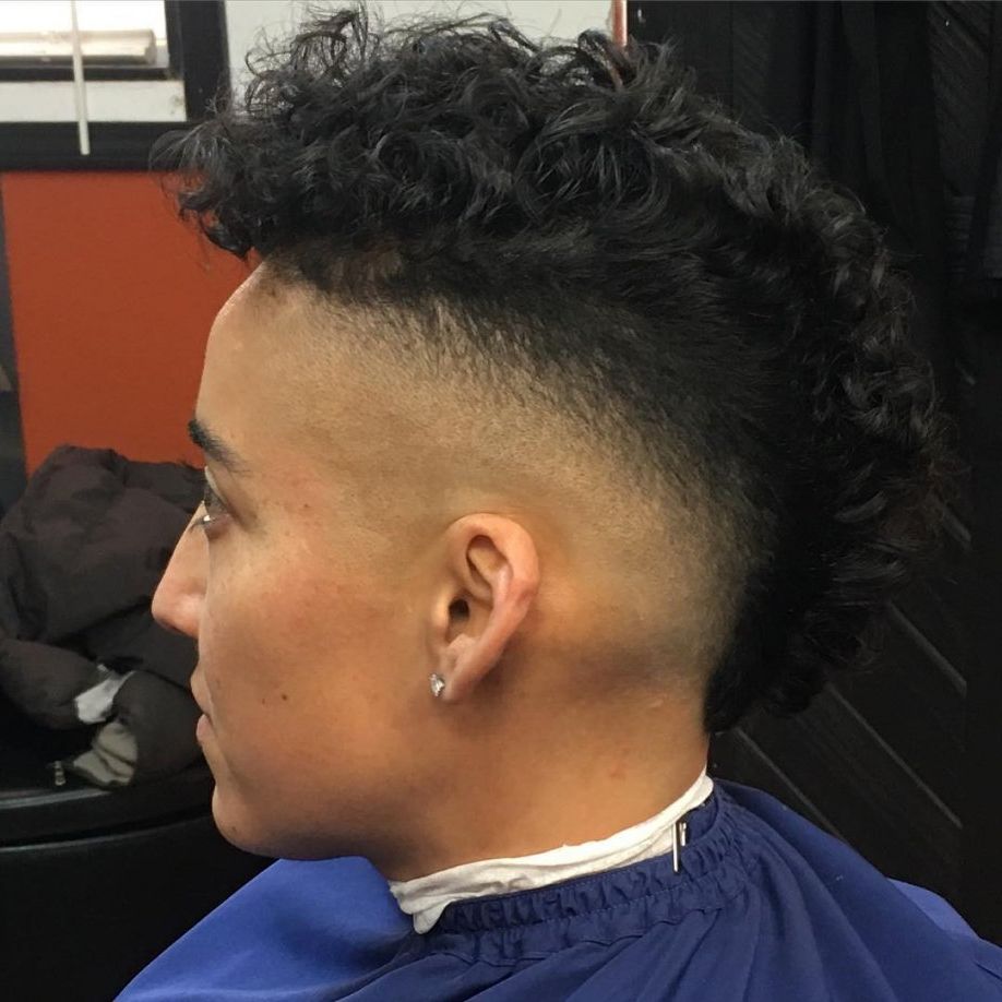 2018 Curly Haired Mohawk Hairstyles Intended For Mohawk Haircuts For Curly Hair 22+ Mohawk Fade Haircut Ideas » Best (View 7 of 20)