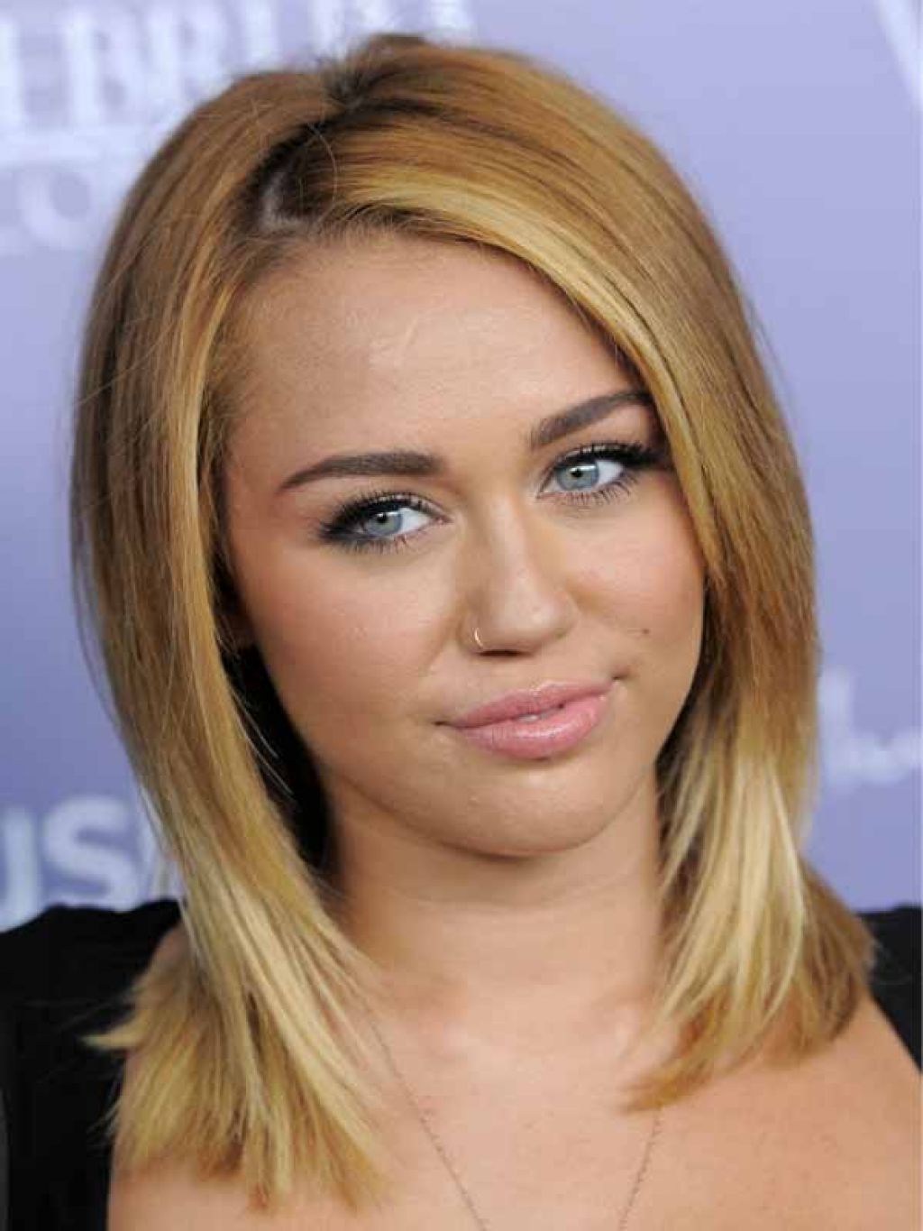 2018 Miley Cyrus Medium Haircuts Inside Miley Cyrus Medium Haircut Miley Cyrus Mid Length Hair (View 6 of 20)