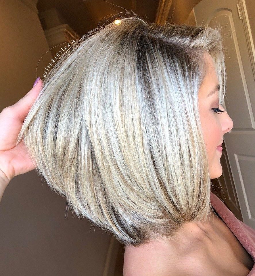 70 Brightest Medium Layered Haircuts To Light You Up (View 4 of 20)