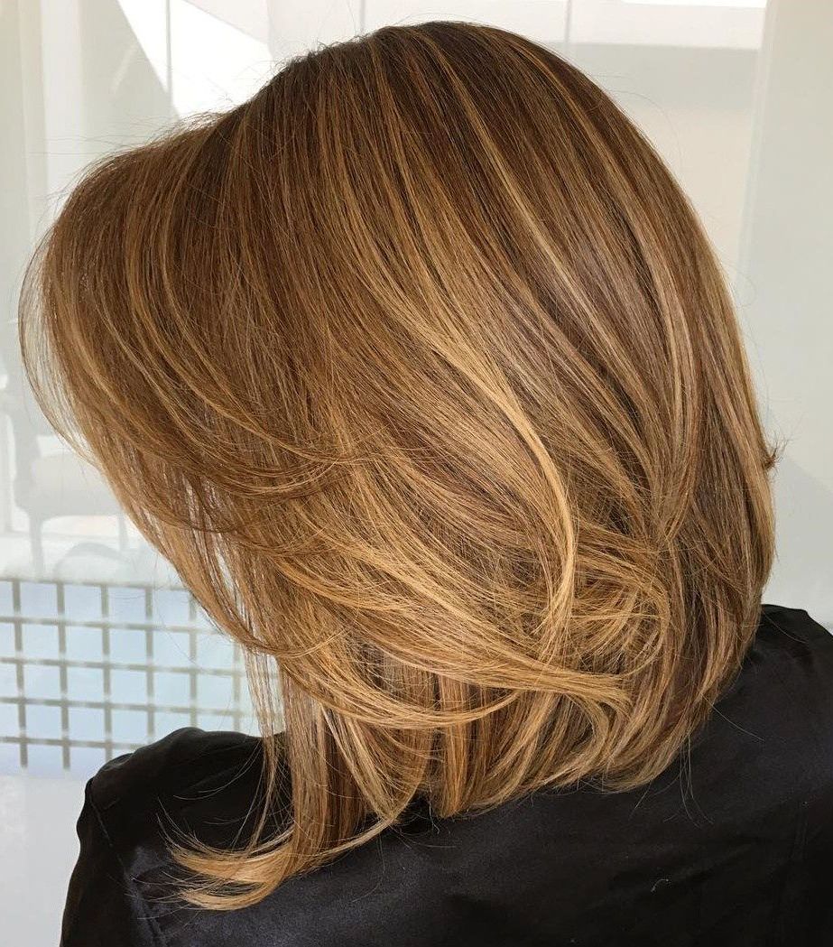 70 Brightest Medium Layered Haircuts To Light You Up (View 1 of 20)