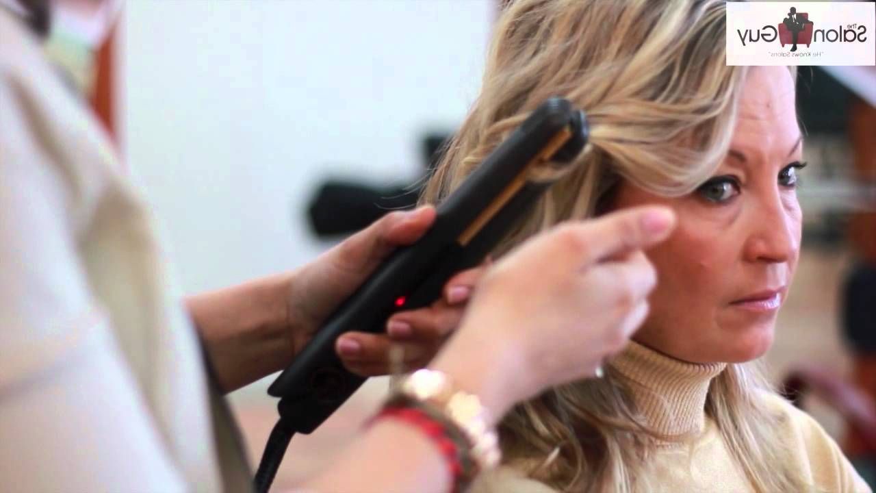 Beachy Waves Celebrity Hair With A Flat Iron Feat (View 15 of 20)