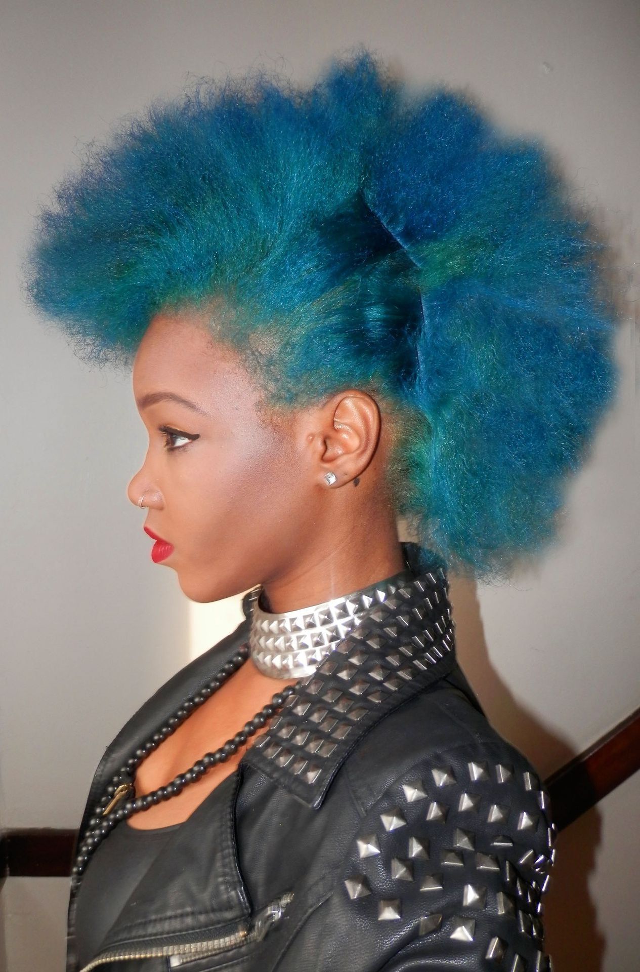 Famous Textured Blue Mohawk Hairstyles With Regard To Natural Texture Blue Hair (View 2 of 20)