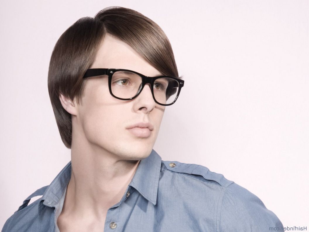 Men's Haircut For Wearers Of Glasses (View 5 of 20)
