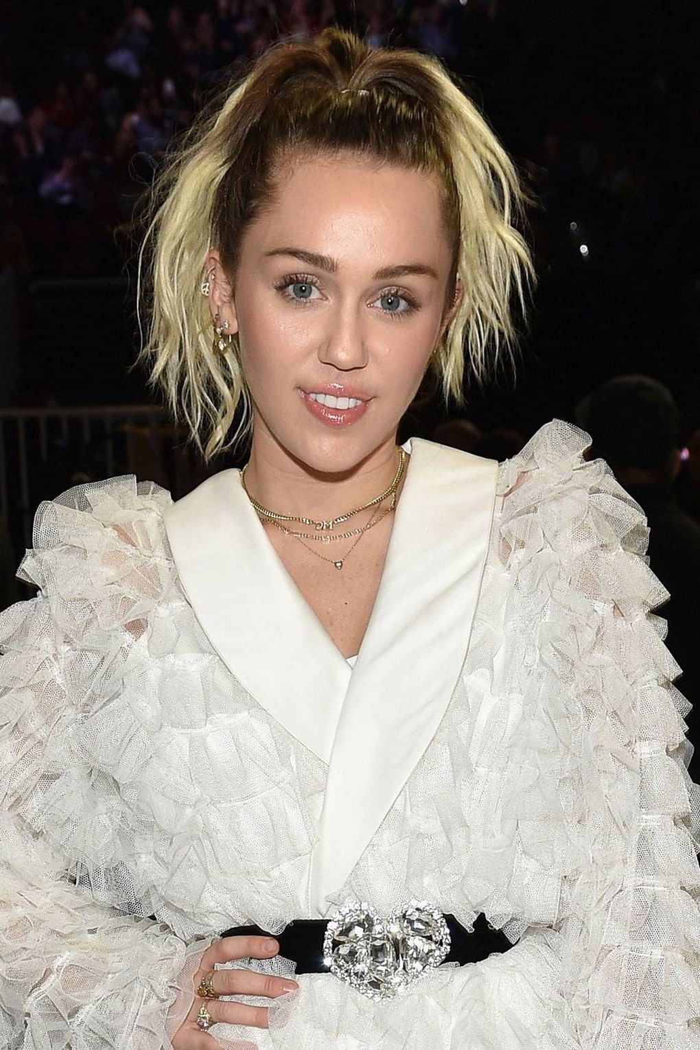 Miley Cyrus Hairstyles – Best Hair, Makeup & Beauty Looks (View 12 of 20)