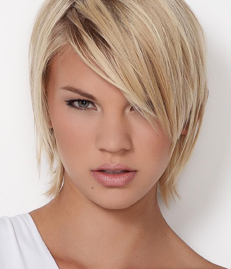 Recent Easy Care Medium Hairstyles For Fine Hair Pertaining To Women Hairstyle : Drop Gorgeous Bob Hairstyles For Fine Hair Long (View 6 of 20)