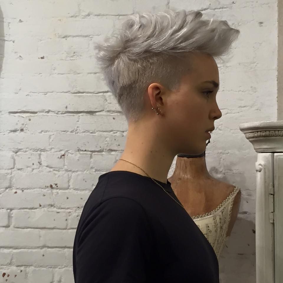 Short Silvery White Haircut (View 4 of 20)