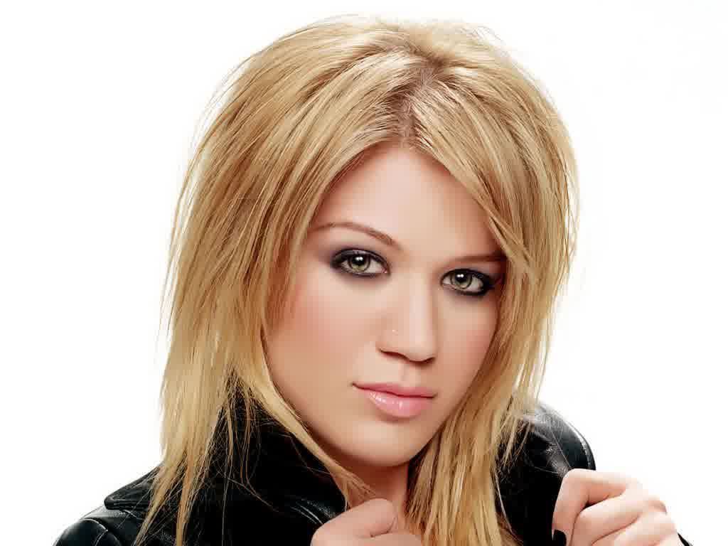 Well Known Medium Haircuts For Women With Oval Face Throughout Haircuts For Oval Faces And Double Chin (View 14 of 20)