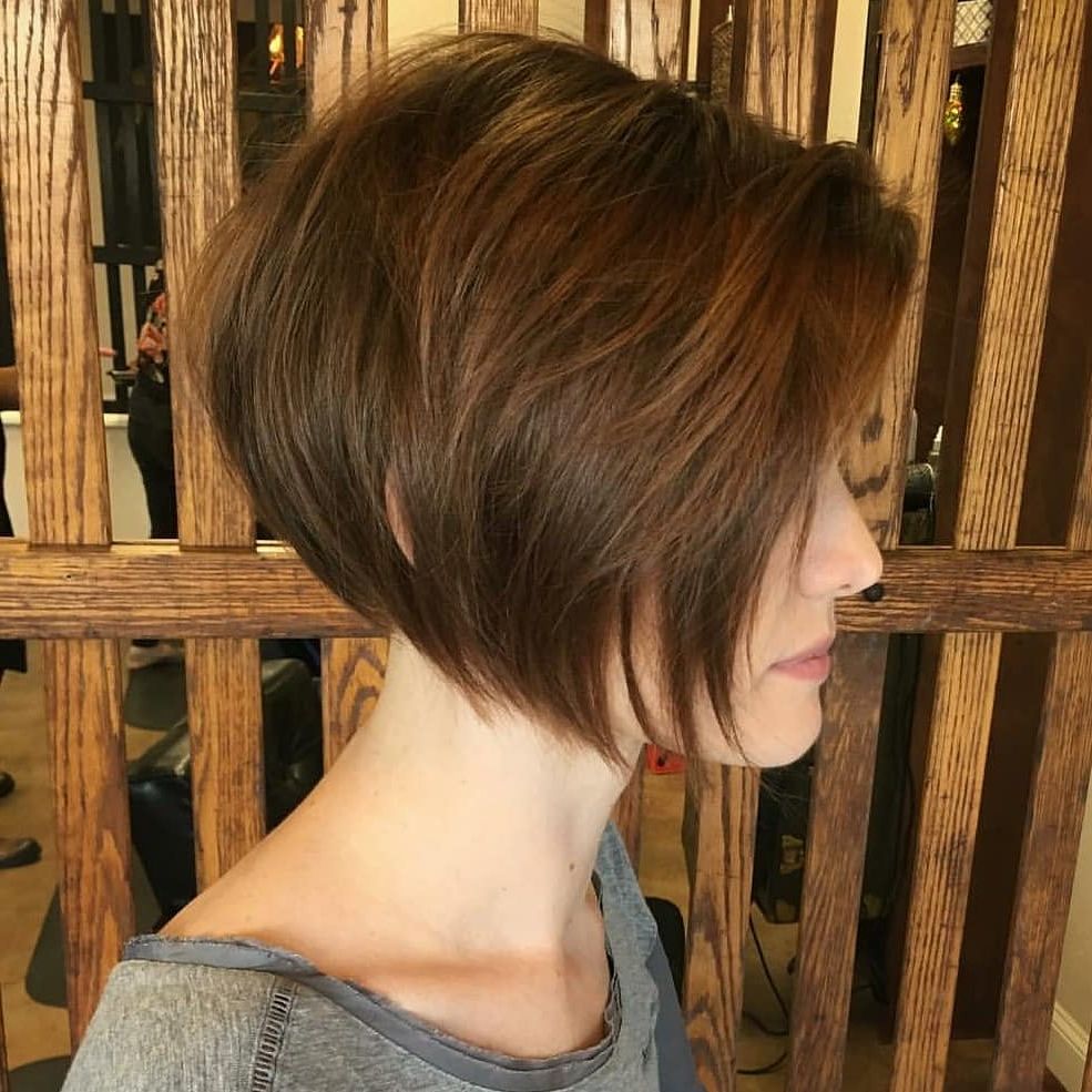 Well Known Posh Medium Hairstyles With Regard To 10 Fab Short Hairstyles With Texture & Color 2019 (Gallery 20 of 20)