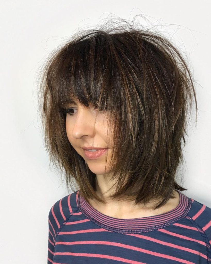 Women's Shaggy Brunette Bob With Fringe Bangs And Straight Undone Throughout Famous Textured Medium Hairstyles (View 15 of 20)