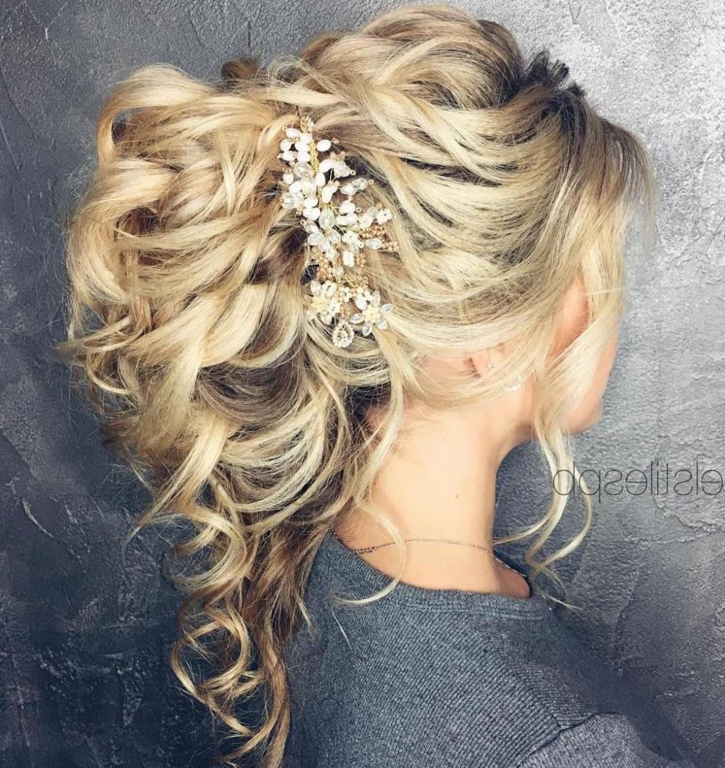 20 Soft And Sweet Curly Wedding Hairstyles (View 1 of 20)