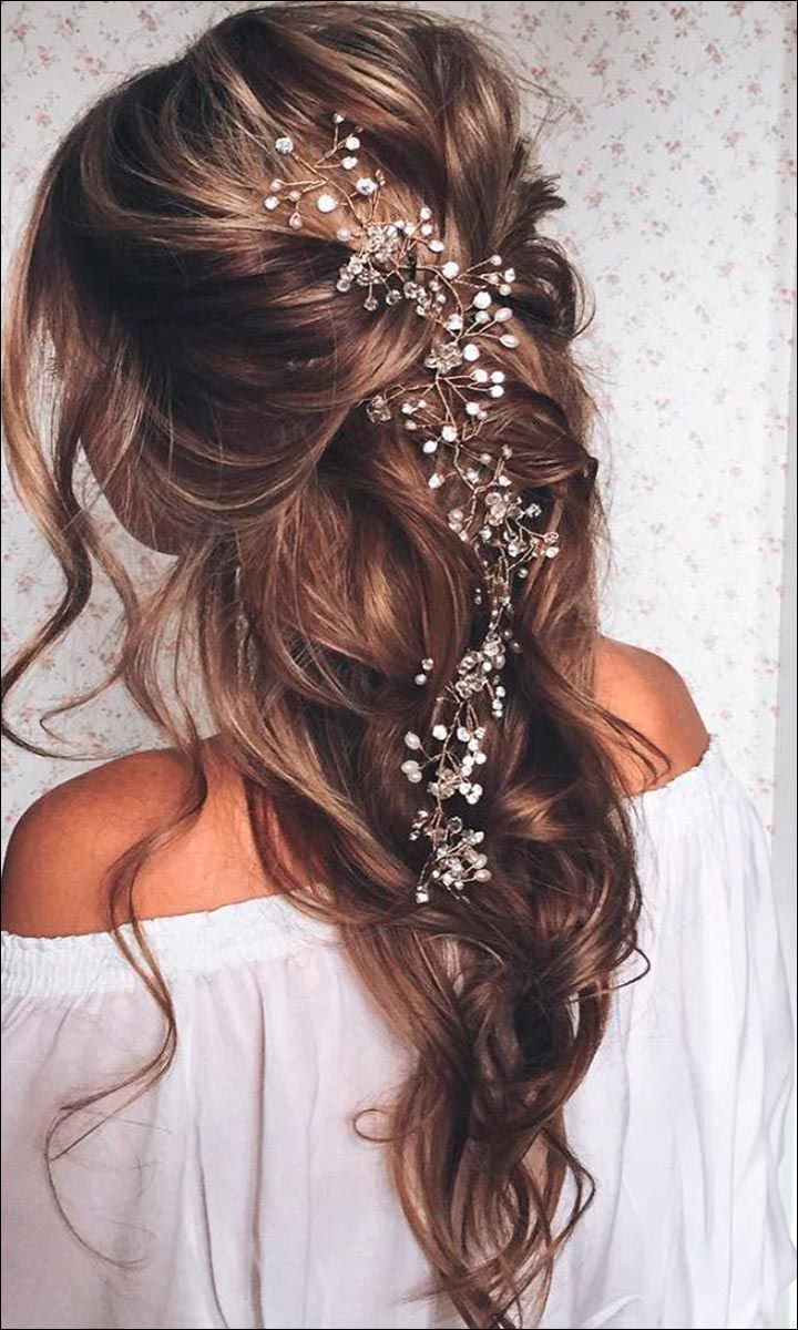 Bridal Hairstyles For Medium Hair: 32 Looks Trending This Season Inside Trendy Loose Wedding Updos For Short Hair (View 13 of 20)