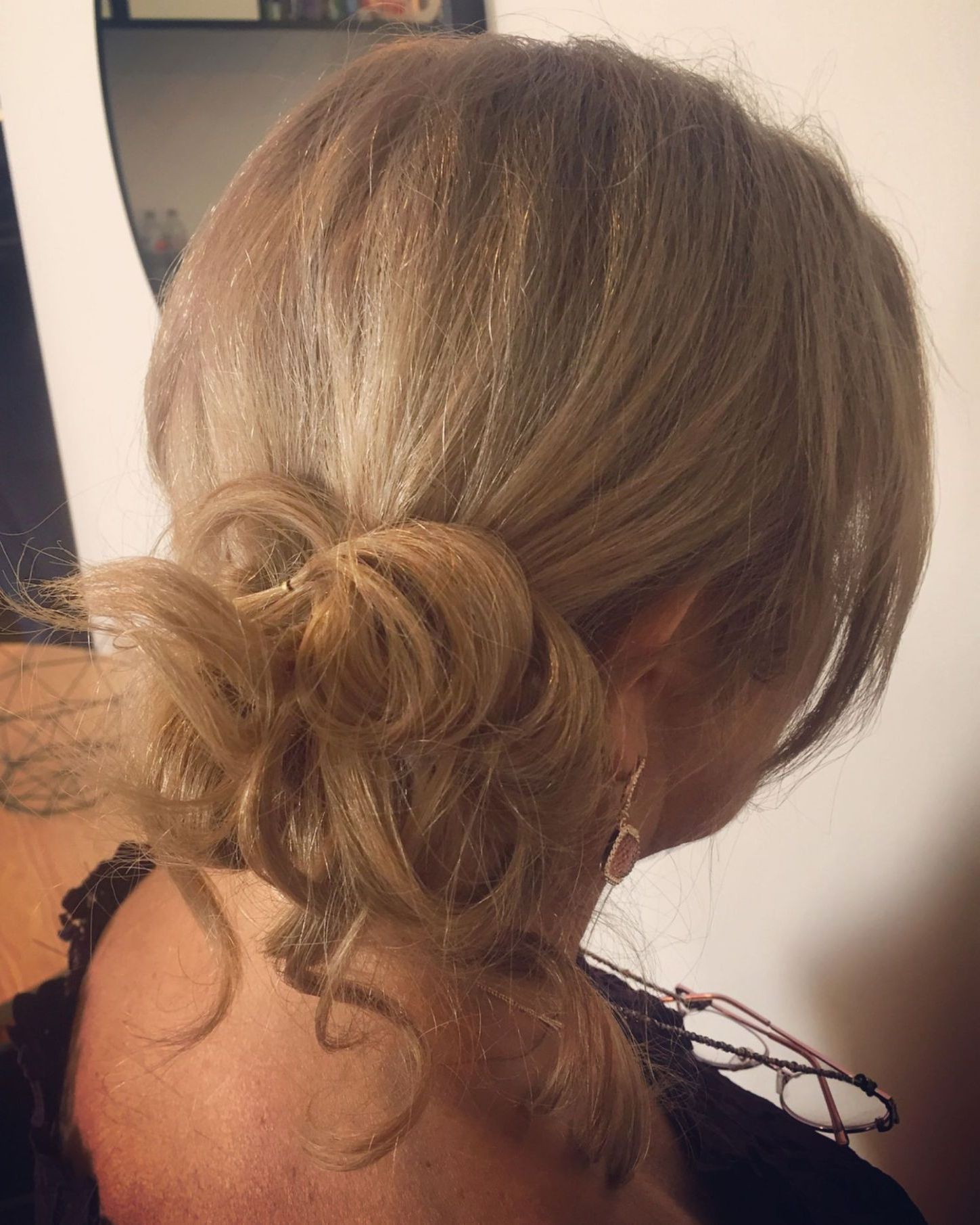 Current Low Messy Bun Hairstyles For Mother Of The Bride Inside 50 Ravishing Mother Of The Bride Hairstyles In  (View 1 of 20)