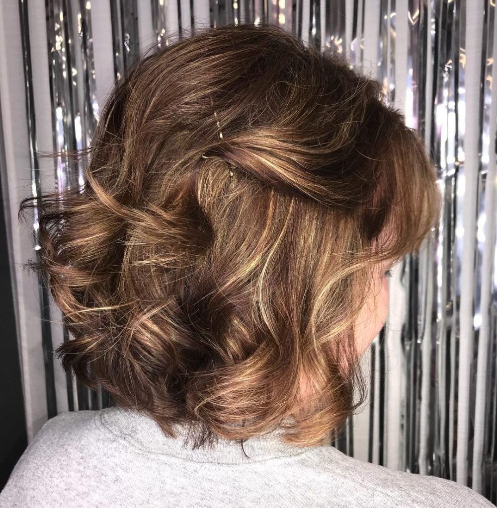 Mother Of The Bride Hairstyles: 25 Elegant Looks For 2019 With Regard To Best And Newest Professionally Curled Short Bridal Hairstyles (View 9 of 20)