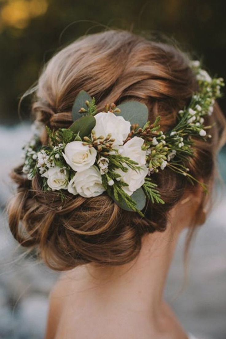 The 5 Biggest Trends In Wedding Hairstyles (View 7 of 20)