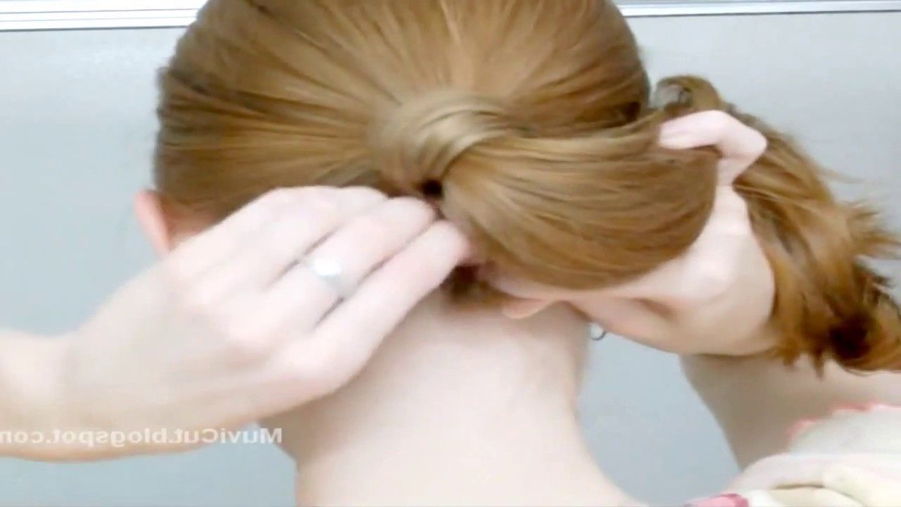 Trendy Fancy Flowing Ponytail Hairstyles For Wedding Regarding Quick N Easy Ponytail Hairstyle (View 18 of 20)