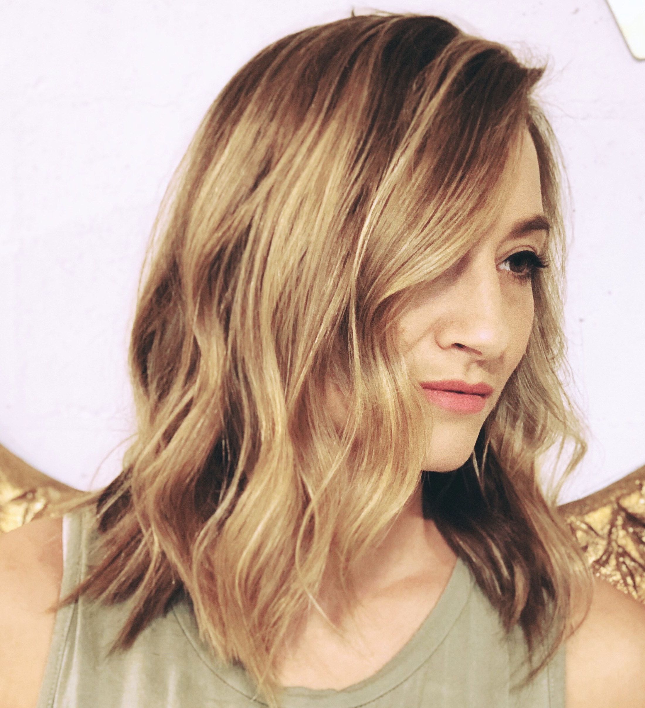 Glamour Inside Best And Newest Long Wavy Chopped Hairstyles (View 12 of 20)