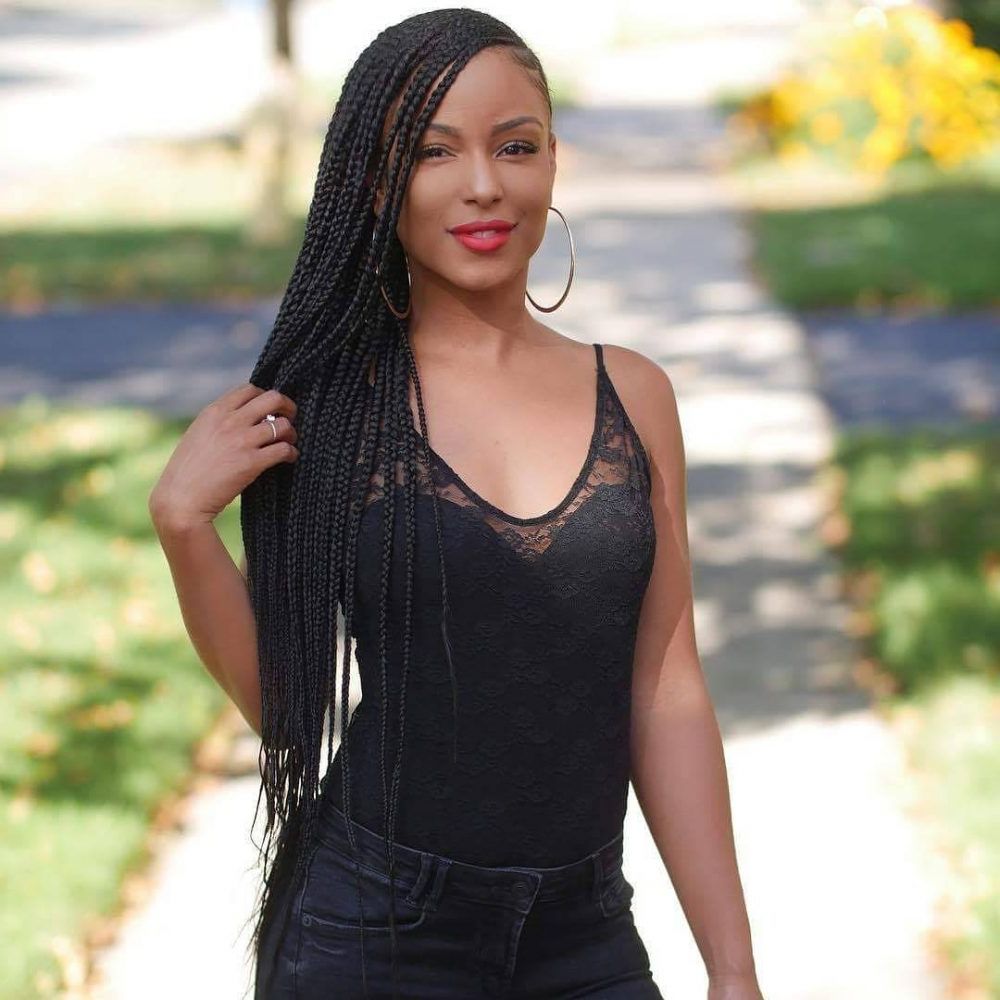24 Senegalese Twist Styles To Try In 2019 Intended For Widely Used Black And Brown Senegalese Twist Hairstyles (View 18 of 20)