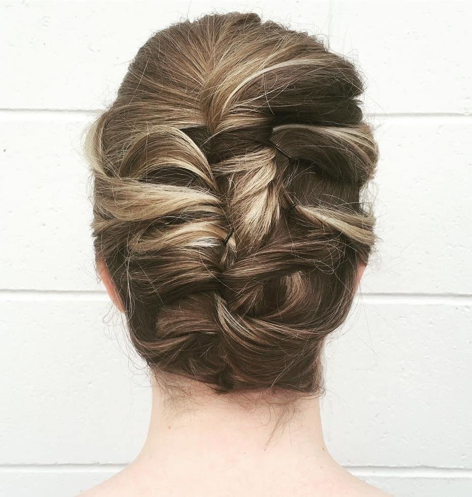 Most Current Rolled Half Updo Bob Braid Hairstyles With Regard To Trendy Updos For Short Hair: From Casual To Special Occasions (Gallery 19 of 20)